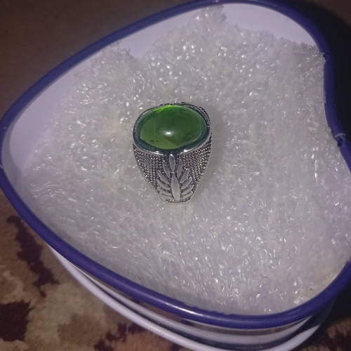 انگشتر وارداتی با سنگ معدنی